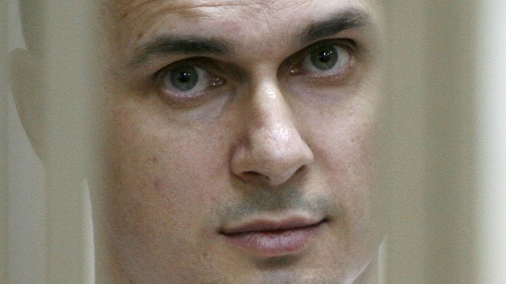 Aikaisemmin vankienvaihdossa on uumoiltu olevan mukana muun muassa ukrainalaisen elokuvaohjaajan Oleg Sentsovin.