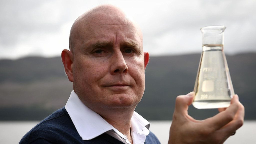 professori Neil Gemmel LK