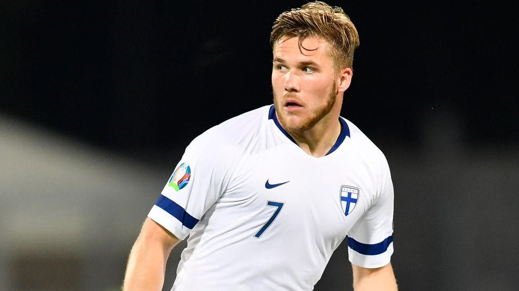 Benjamin Källman iski Pikkuhuuhkajien avausmaalin. Arkistokuva.