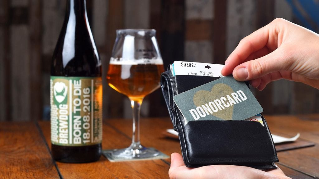 Australialaistoimittajan IPA-olut maksoi hotellin aulabaarissa käsittämättömät 41 000 euroa. Kuvituskuva.