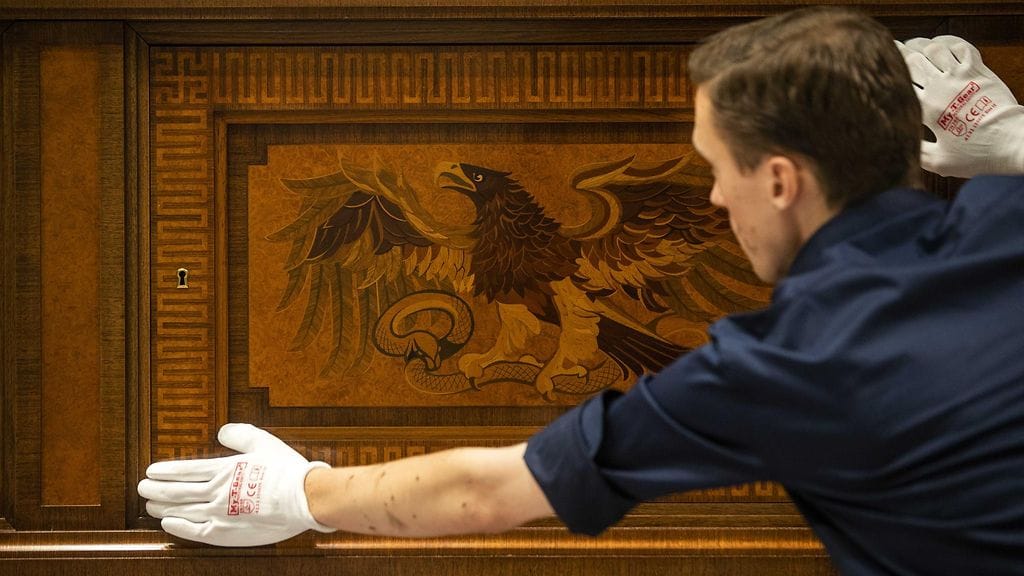 17.55426487_aop_natsimuseo