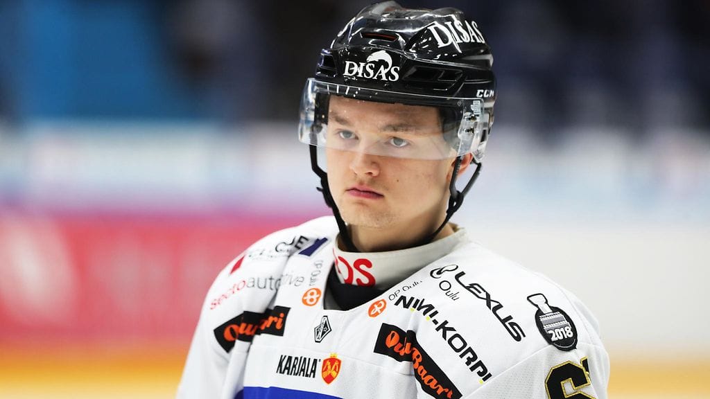 Teemu Kivihalme pelasi viime kaudella Kärpissä.