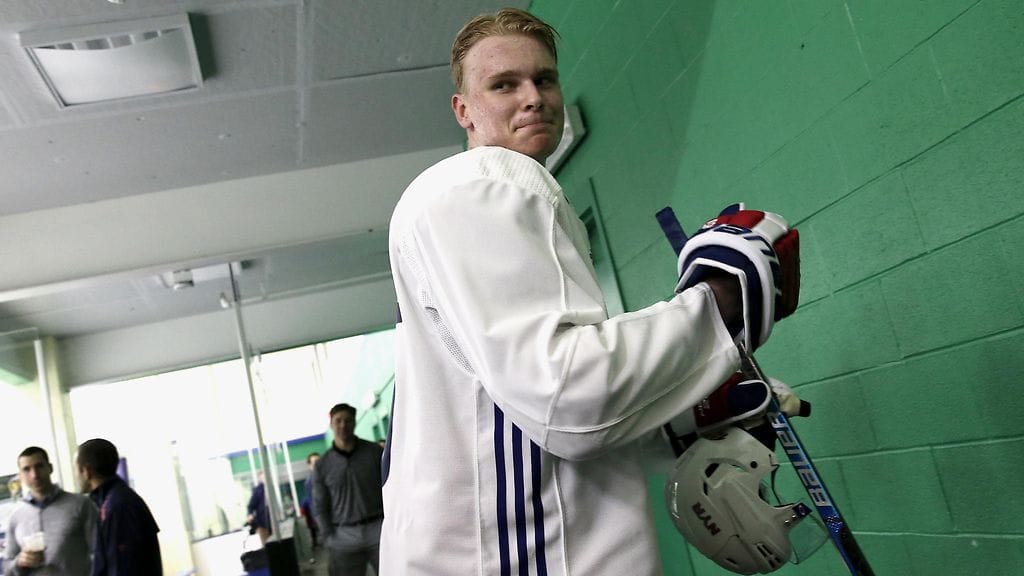 Kaapo Kakko loisti ensimmäisessä Rangers-pelissään.