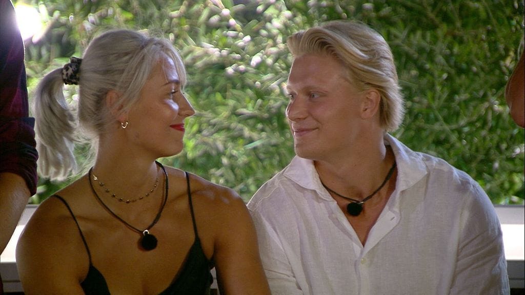 Love Island 21. jaksokuva Jenni ja Oliver 2