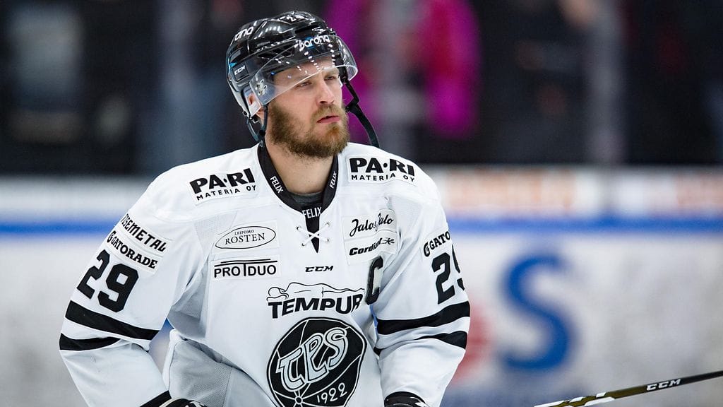 Jonne Virtanen sai TPS:stä potkut.