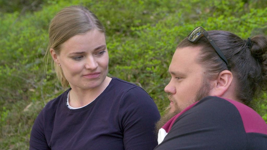 Anun ja Laurin välillä alkaa olla ihastuksen tunteita.