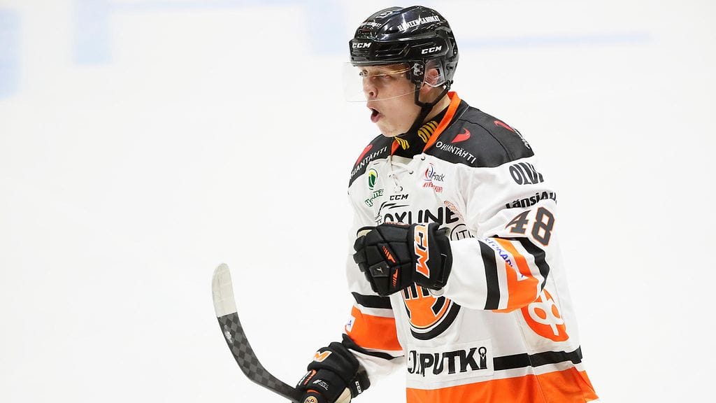 Valtteri Puustinen oli tehokkaassa vireessä perjantain liigakierroksella.