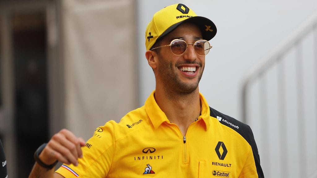 Daniel Ricciardo tarjosi hämmentäviä ääninäytteitä aika-ajojen jälkeen.