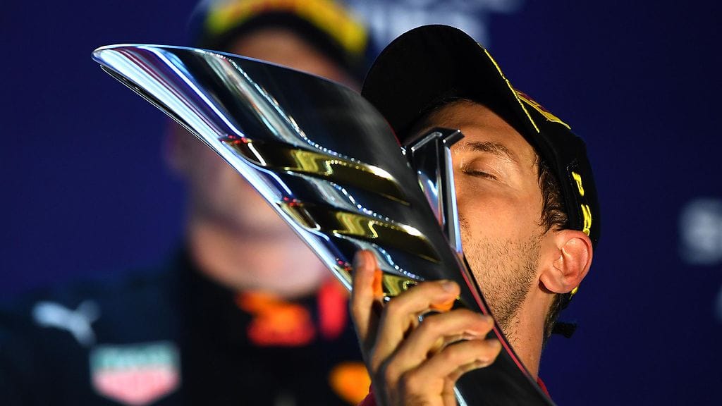 Sebastian Vettel palasi F1-kisavoittajaksi Singaporessa.