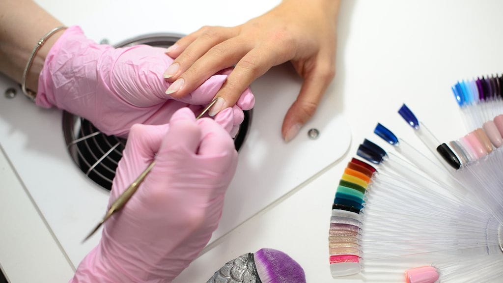 Lihansyöjäbakteerin saaminen on harvinaista. Jaynella on diabetes, mikä lisäsi hänen riskiään sairastua.