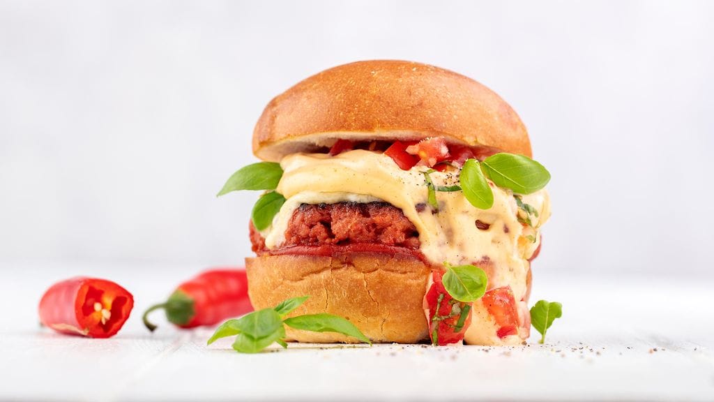 Lihatalo Poutun uusi kasvispihvi maistuu aivan lihalta.