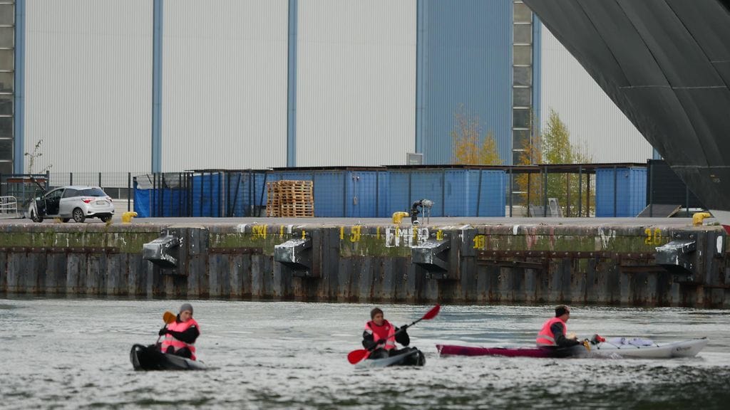 Elokapina aktivistit Hernesaari Queen Elizabeth 25.9.2019 5