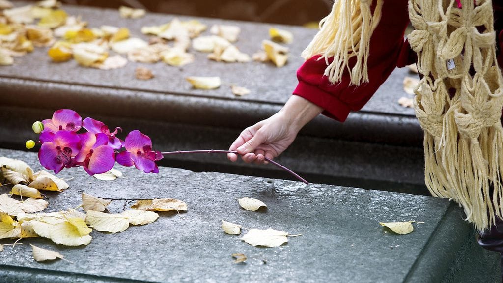 Äiti menetti kaikki lapsensa sekä isänsä rattijuopon vuoksi. Kuvituskuva.