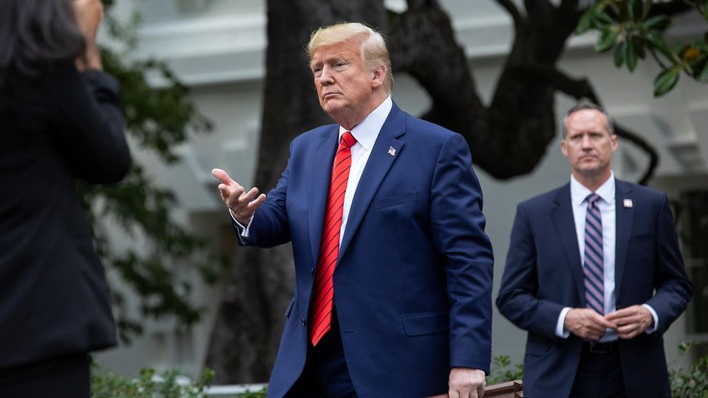 Presidentti Donald Trumpin ja Ukrainan presidentin välinen puhelu on viime päivien kuumin puheenaihe maailmassa.