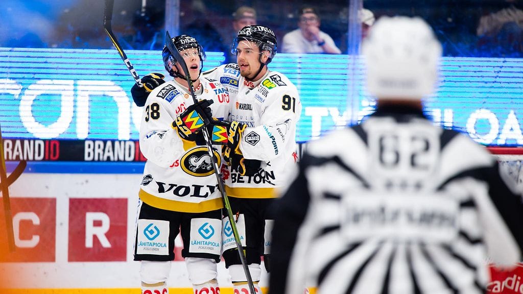 Aatu Räty säväytti jo Tapparaa vastaan torstaina.