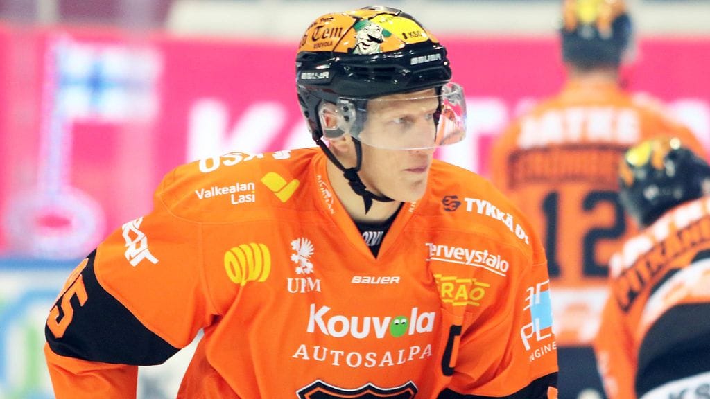 Toni Kähkönen solmi loppukauden kattavan sopimuksen KooKoon kanssa.