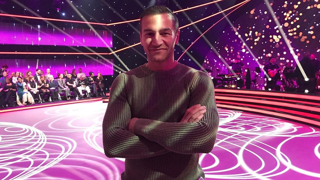 Edis Tatli jännittää Tanssii Tähtien Kanssa -ohjelman yleisössä.
