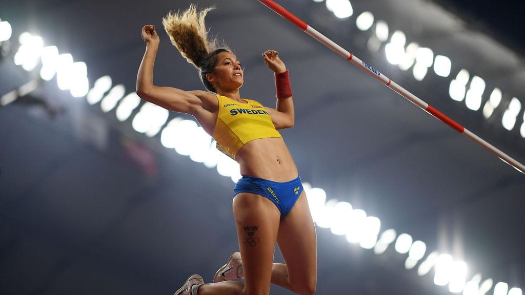 Angelica Bengtsson taivutti MM-finaalissa Dohassa uuden Ruotsin ulkorataennätyksen 480.