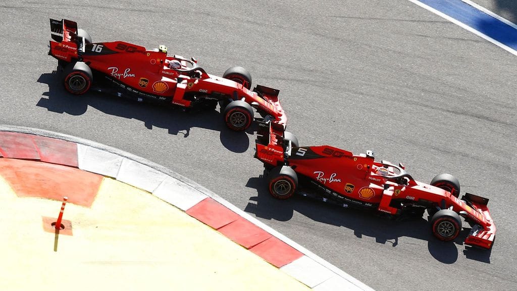 Sebastian Vettel ei antanut Charles Leclercille vapaalippua ohitseen Venäjän GP:ssä.