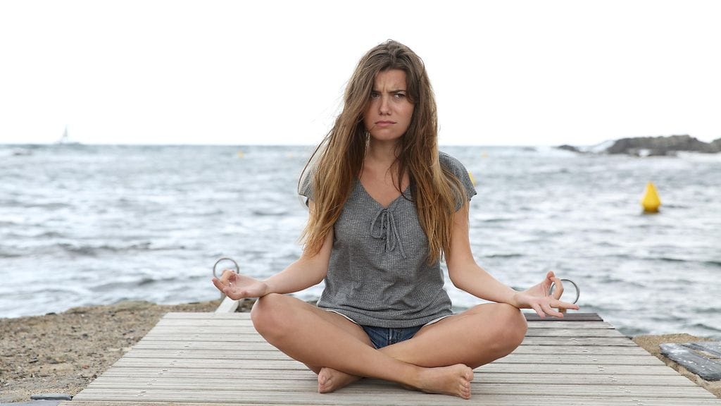 Rentoutumisharjoitukset voivat aiheuttaa osassa ihmisistä ahdistuneisuutta. Kuvituskuva.