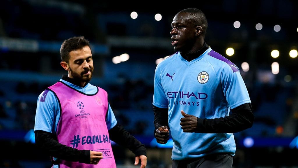 Bernardo Silva ja Benjamin Mendy lämmittelivät tiistain Mestarien liiga -kierroksella.
