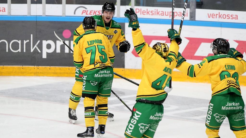 Ilves juhli Lahdessa.