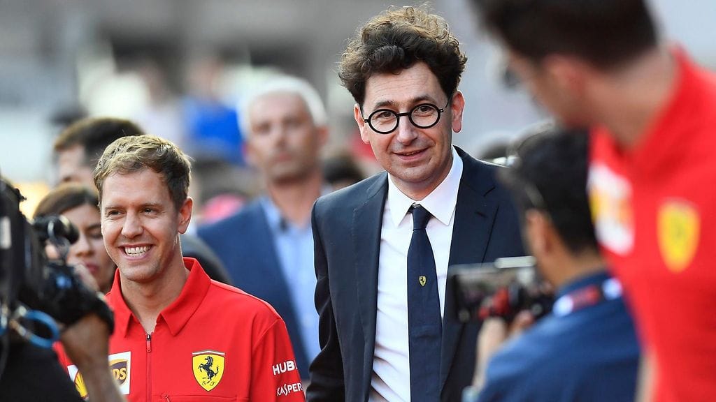 Mattia Binotto ja Sebastian Vettel pitivät Ferrarin mukaan positiivisen ja rakentavan palaverin.