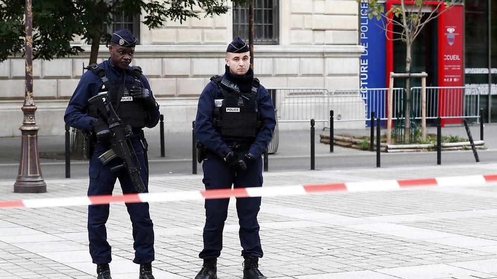 Ranskan poliisin tiedustelupalvelun tiloissa tapahtui tänään verinen isku.