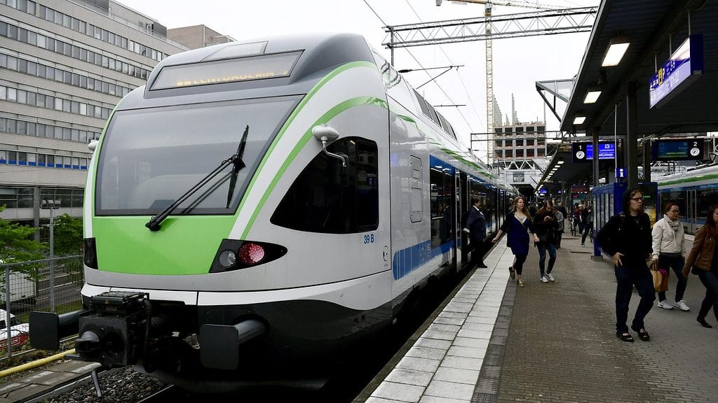 VR kertoo juna-aikataulujen normaalisoituvan aamupäivän aikana. Kuvituskuva.