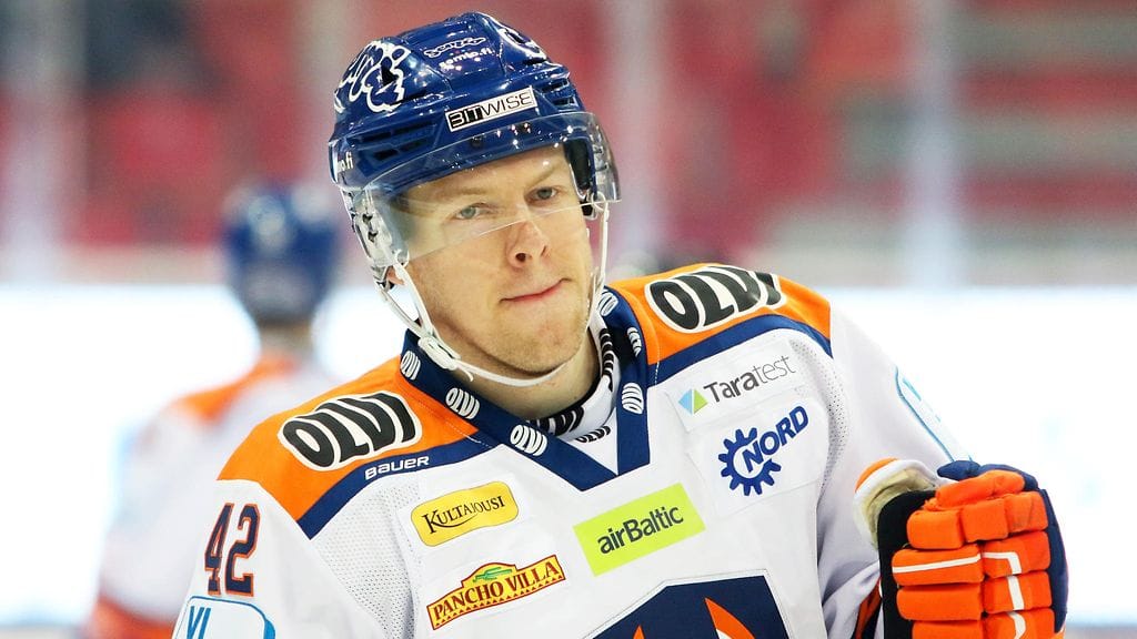 Otto Rauhala viimeisteli läpiajosta Tapparan ensimmäisen maalin.