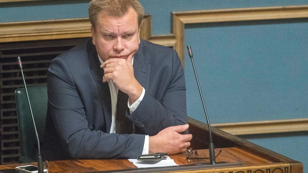 Antti Kaikkonen eduskunnassa 3. lokakuuta 2019.