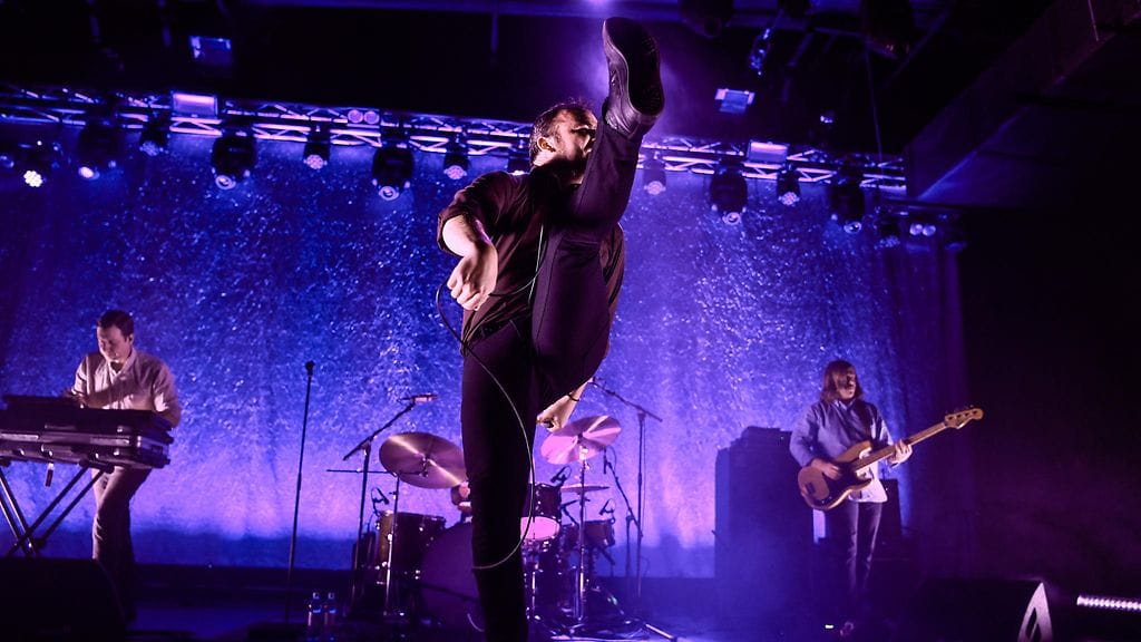 Future Islands esiintyi The Circuksessa lokakuussa 2017.