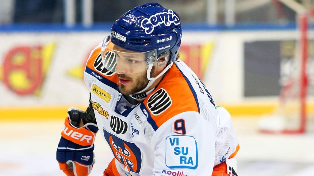 Charles Bertrand sai viiden ottelun pelikiellon.