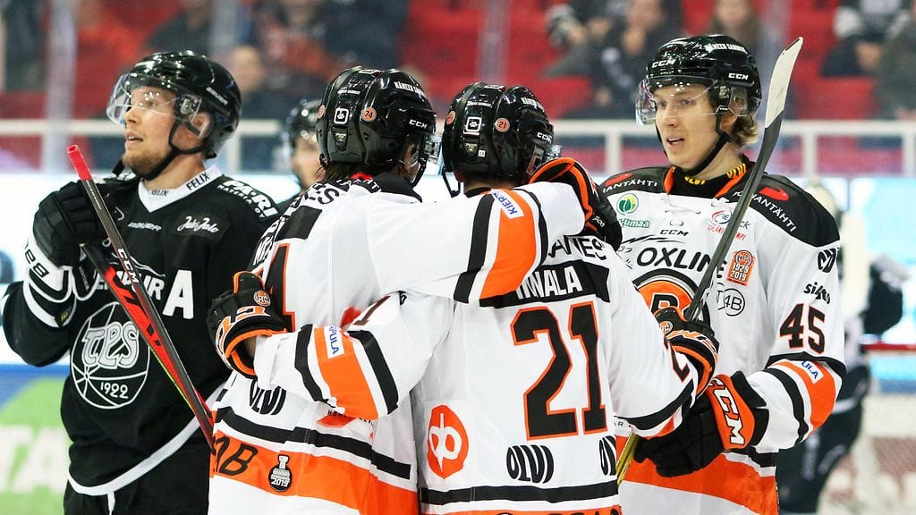 HPK haki pisteet Turusta 4-2 lukemin.