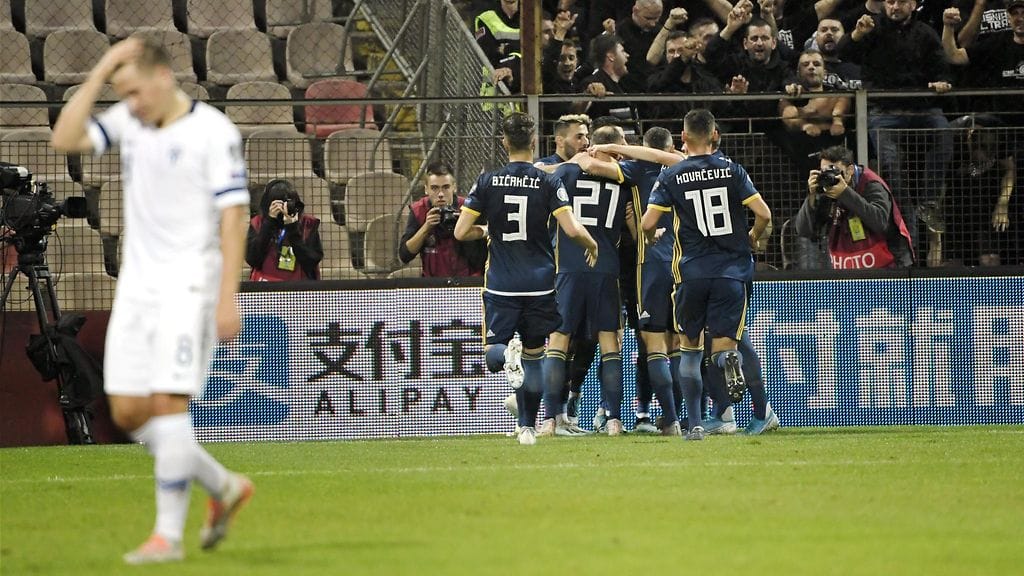 Huuhkajat kärsi ruman tappion Bosnia ja Hertsegovinalle lauantaina EM-karsinnoissa.