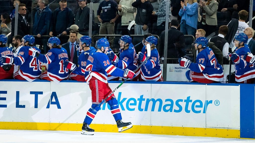 Kaapo Kakko teki ottelun ensimmäisen maalin.