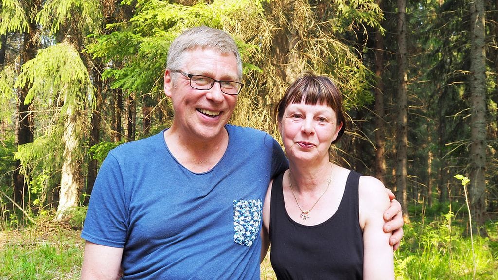 Jouni ja Arja kävivät treffeillään luonnon helmassa.