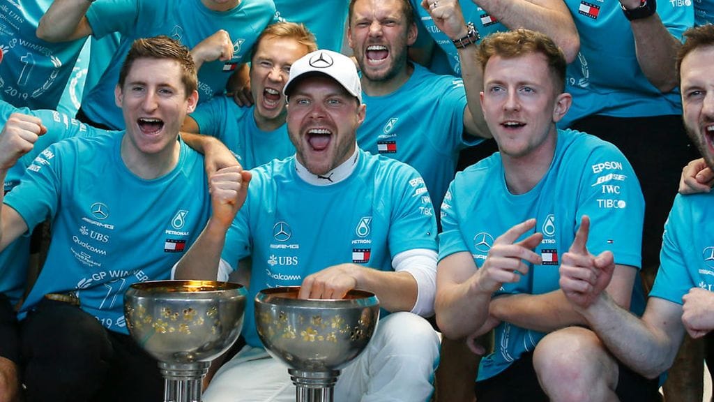 Valtteri Bottas hätkähdytti britit hereille tv-ruutujensa edessä.