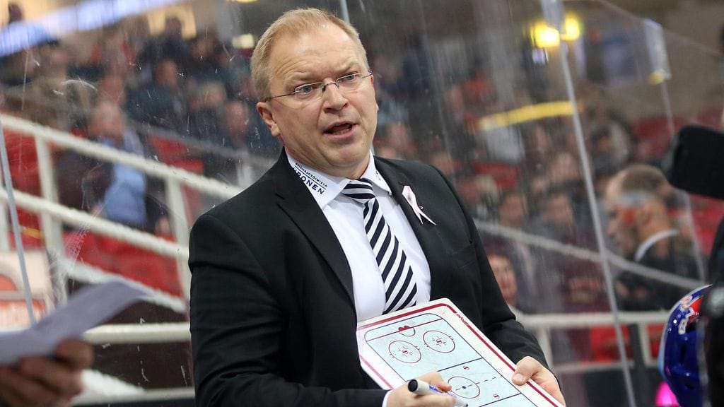 Kalle Kaskisen luotsaama TPS on SM-liigassa viimeisellä 15. sijalla.