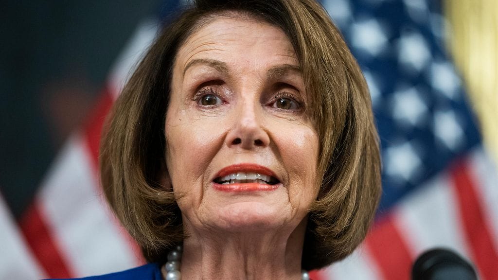 Nancy Pelosin kotiin tunkeutunut henkilö oli kovaan ääneen vaatinut saada tietää, missä puhemies on.