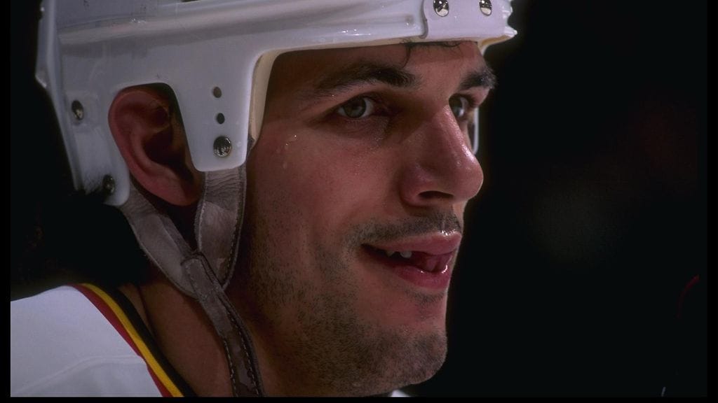 Gino Odjickin näkeminen jäällä oli pelote NHL:ssä 90-luvulla.