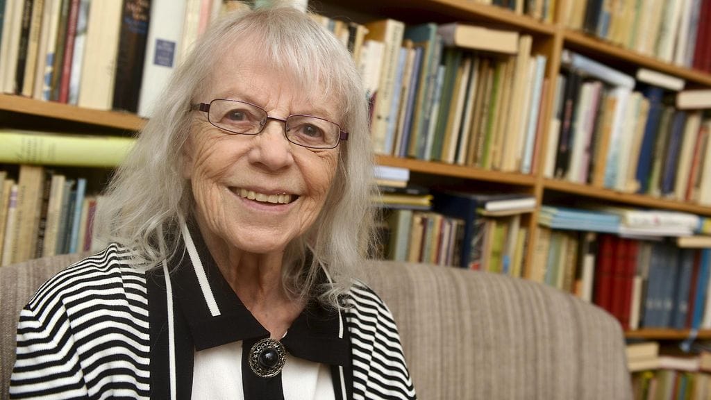 Runoilija ja kirjailija Aila Meriluoto palkittiin työstään Pro Finlandia -kirjallisuuspalkinnolla.