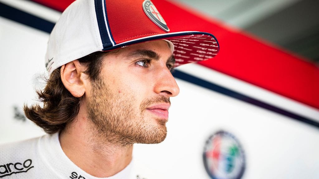 Antonio Giovinazzi ajaa ensimmäistä täyttä kauttaan F1-kisakuskina.