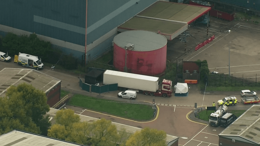 Lokakuussa Britanniasta löydettiin 39 kuollutta vietnamilaista kylmärekan kyydistä.