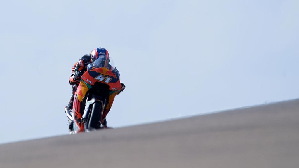 Brad Binder on napannut kolme voittoa tällä kaudella Moto2-luokassa.