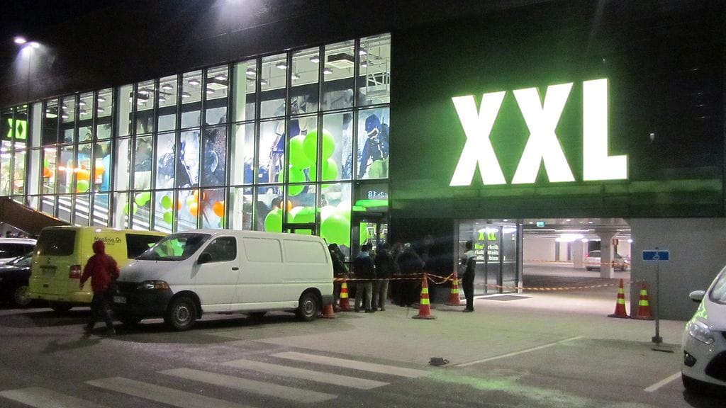 XXL:n like Vantaan Tammistossa.