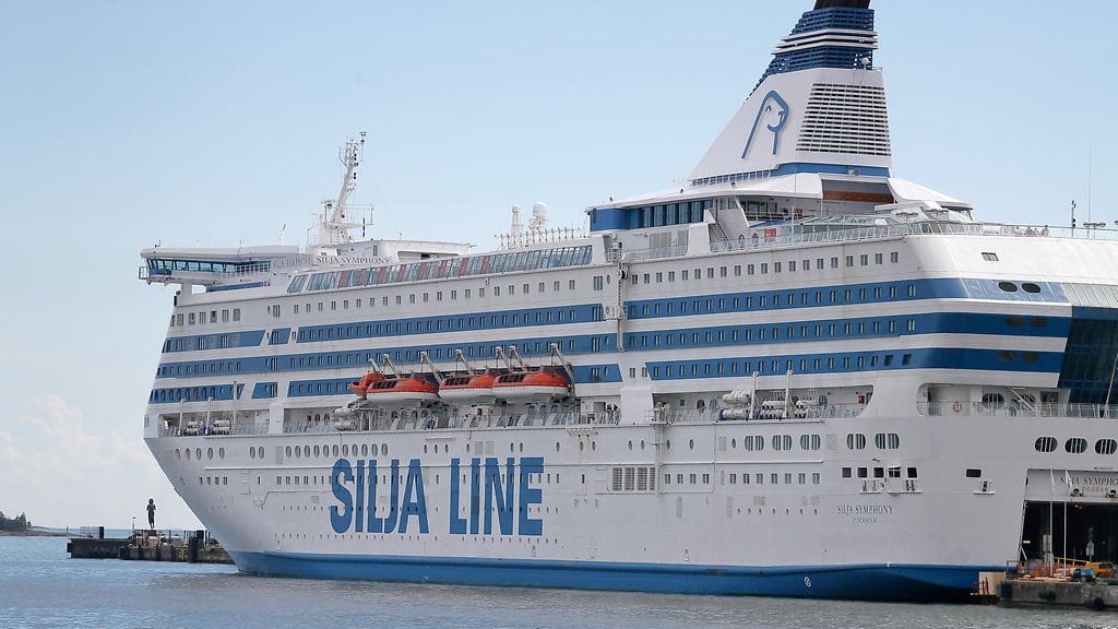 Silja Symphony Siljan Linen terminaalissa Helsingin eteläsatamassa viime kesänä.