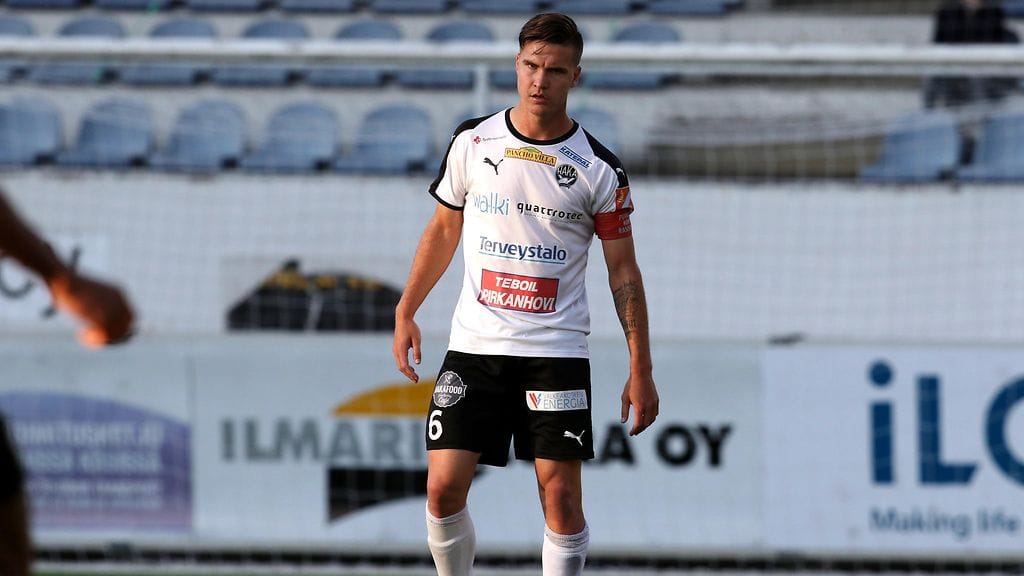 Jacob Bushue jatkaa Hakassa ensi kaudella.