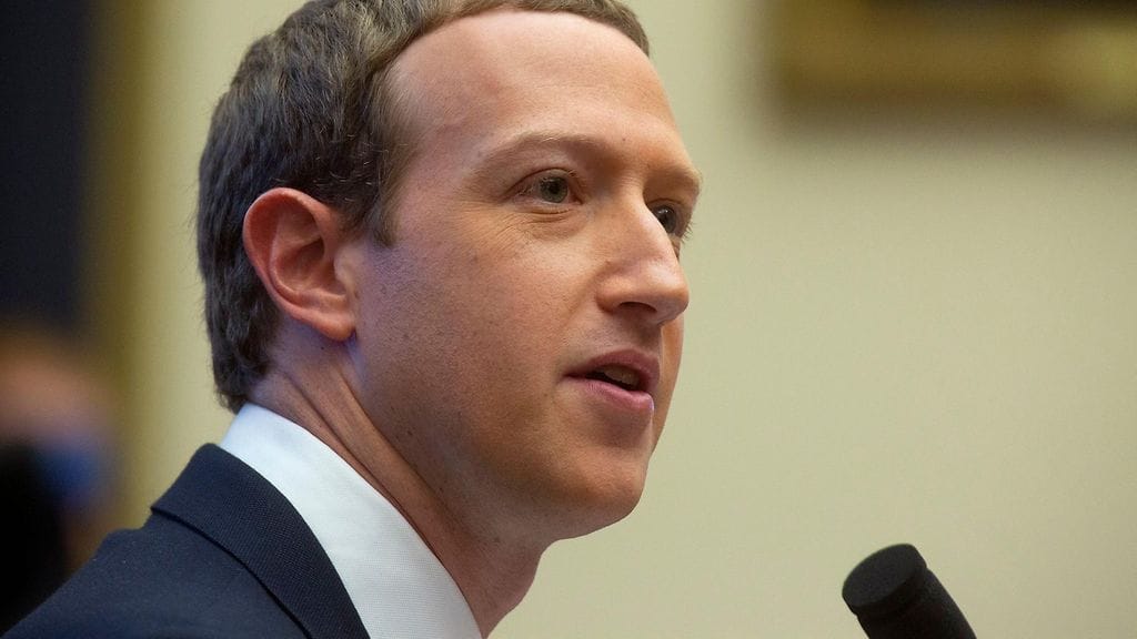 Mark Zuckerberg on joutunut myöntämään virheensä.