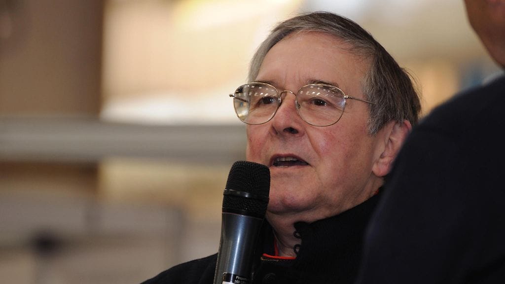 Russell Brookes kuvattuna vuonna 2012.